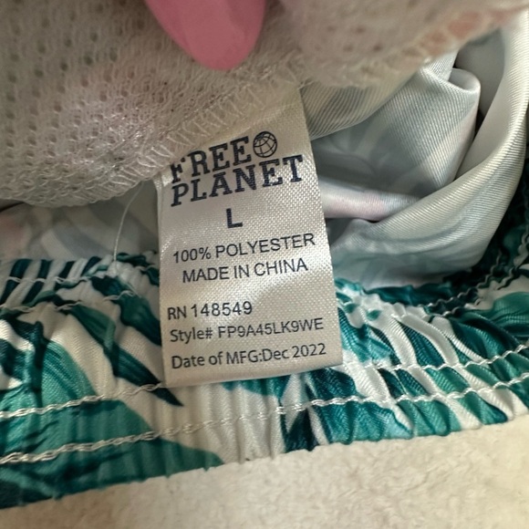 Free Planet Green and Pink Leaf Swim Flamingo Trunks - Picture 7 of 11